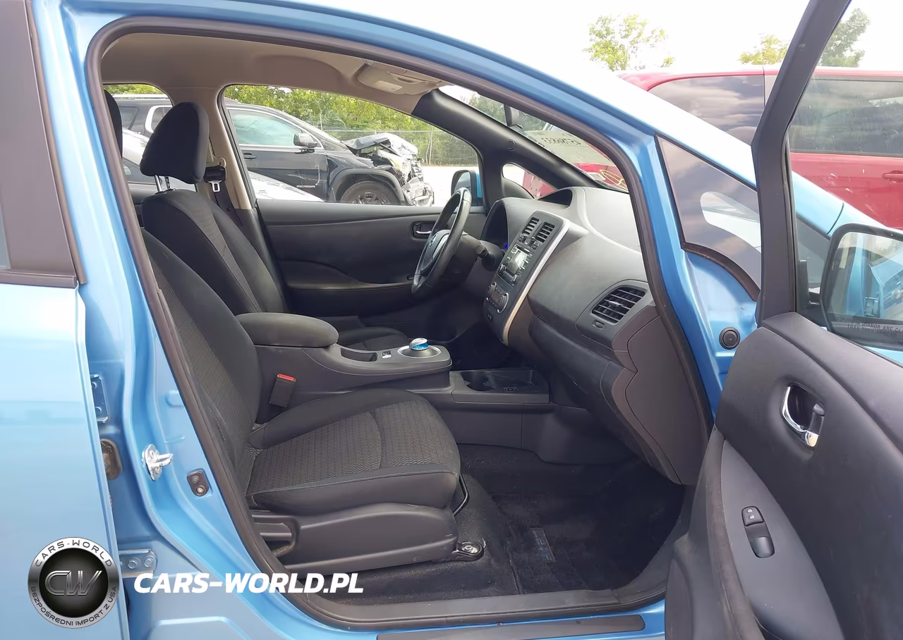 2013 Nissan Leaf S VIN:1N4AZ0CP6DC421492 - 4