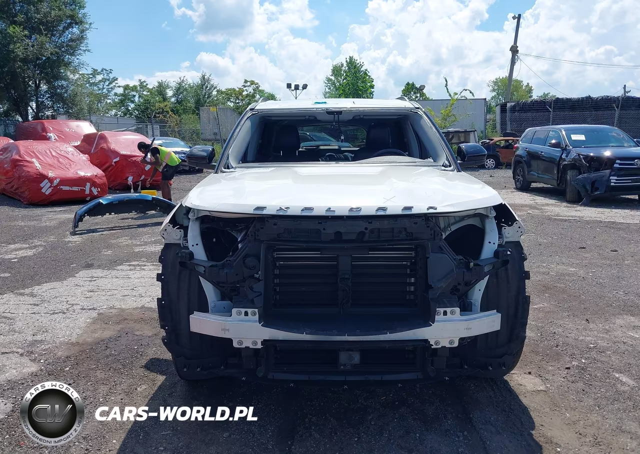 2022 Ford Explorer Xlt VIN:1FMSK8DH6NGB65143 - 11