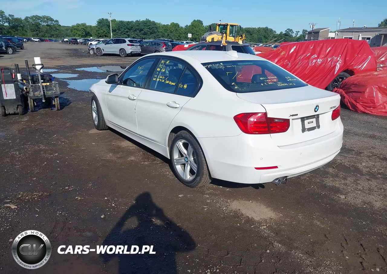 2015 BMW 328I xDrive VIN:WBA3B5C56FF961328 - 3
