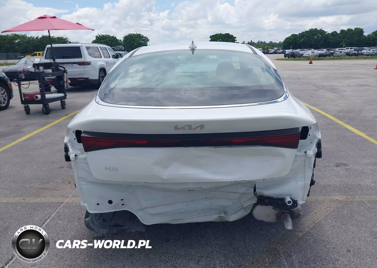 2026 Kia K5 Lxs VIN:KNAG24J79T5447992 - 17