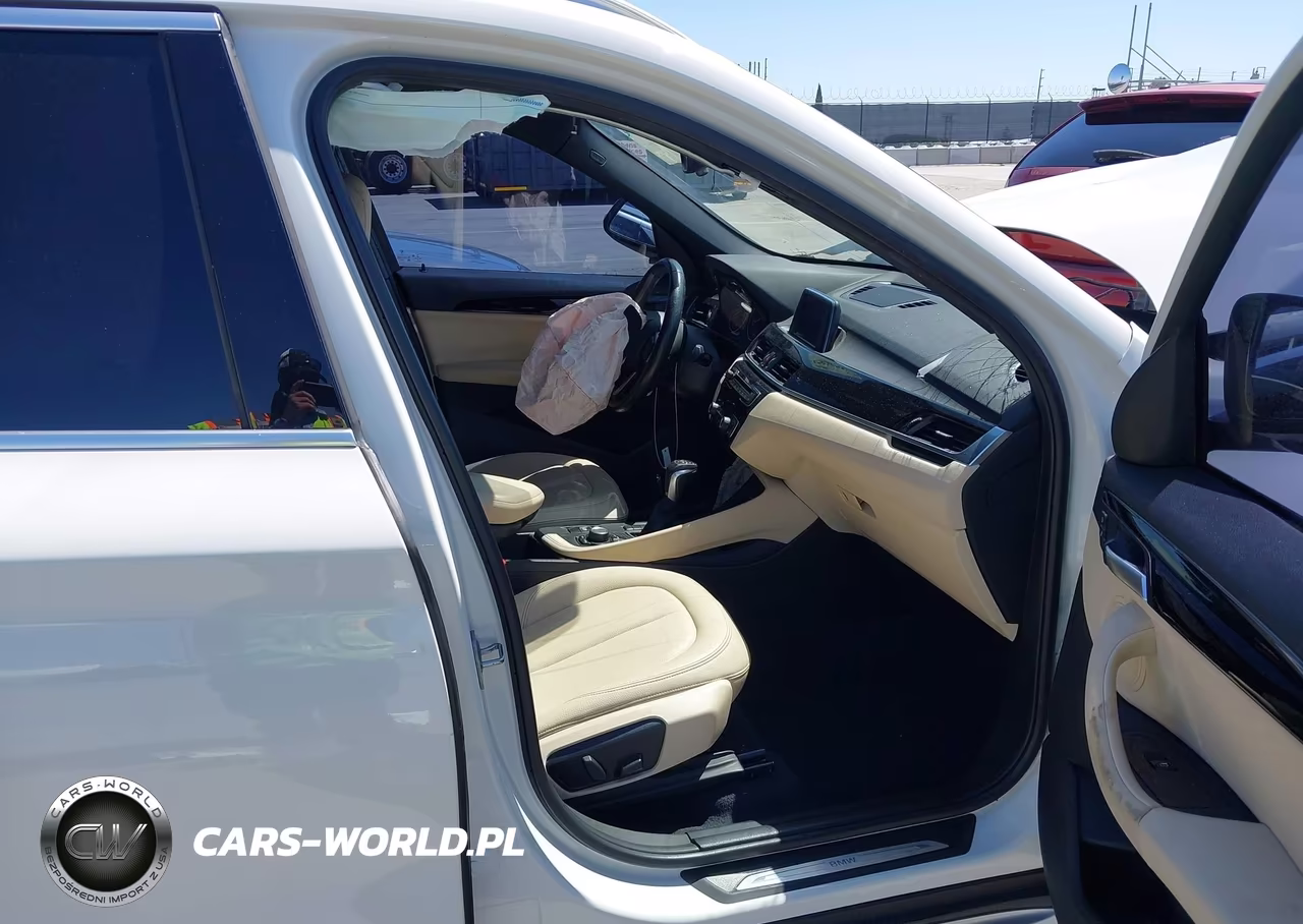 2018 BMW X1 Sdrive28I VIN:WBXHU7C3XJ5H42874 - 5