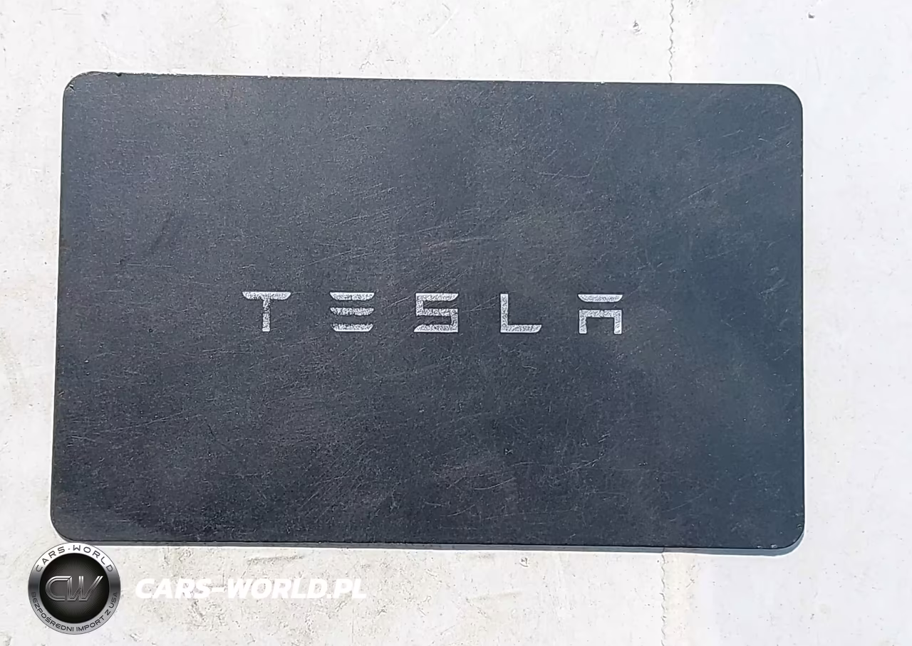 2022 Tesla Model Y Long Range Dual Motor All-Wheel Drive VIN:7SAYGDEE5NF411450 - 11