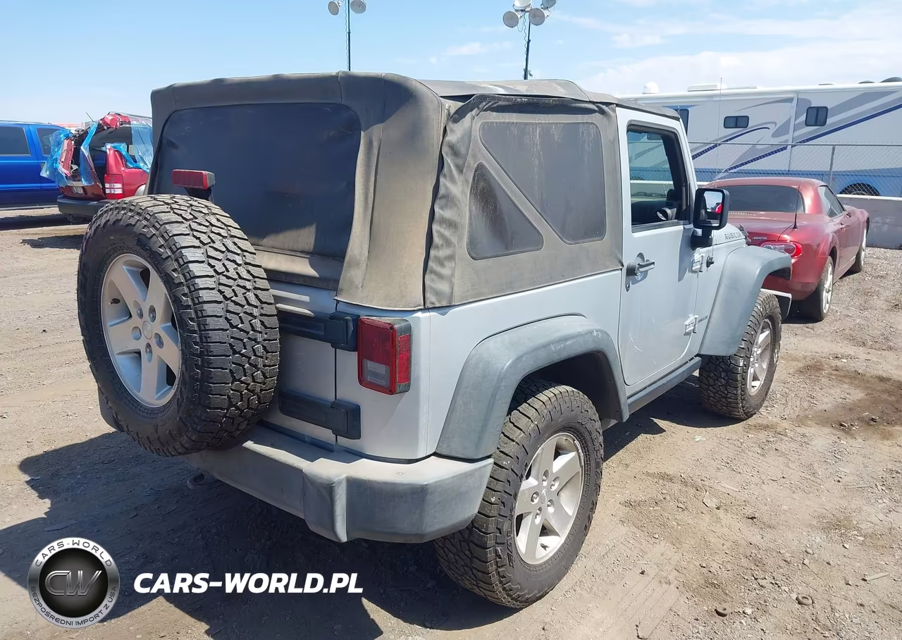 2007 Jeep Wrangler Rubicon VIN:1J4GA64127L199847 - 4