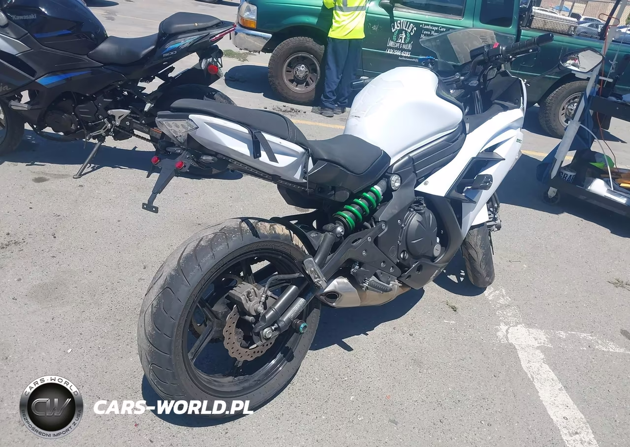 2015 Kawasaki Ex650 E VIN:JKAEXEE12FDA19907 - 4