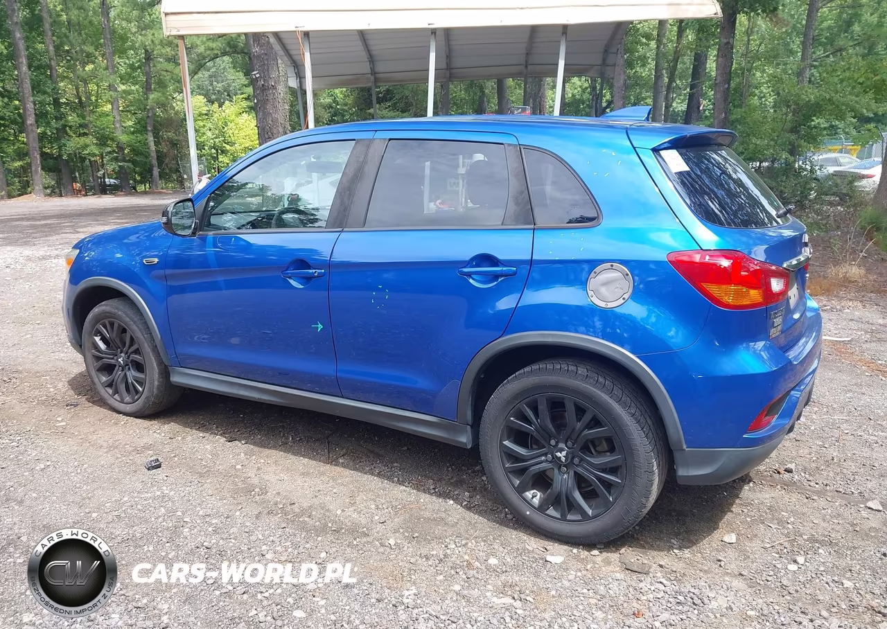 2018 Mitsubishi Outlander Sport 2.0 Le VIN:JA4AP3AU1JU006641 - 3