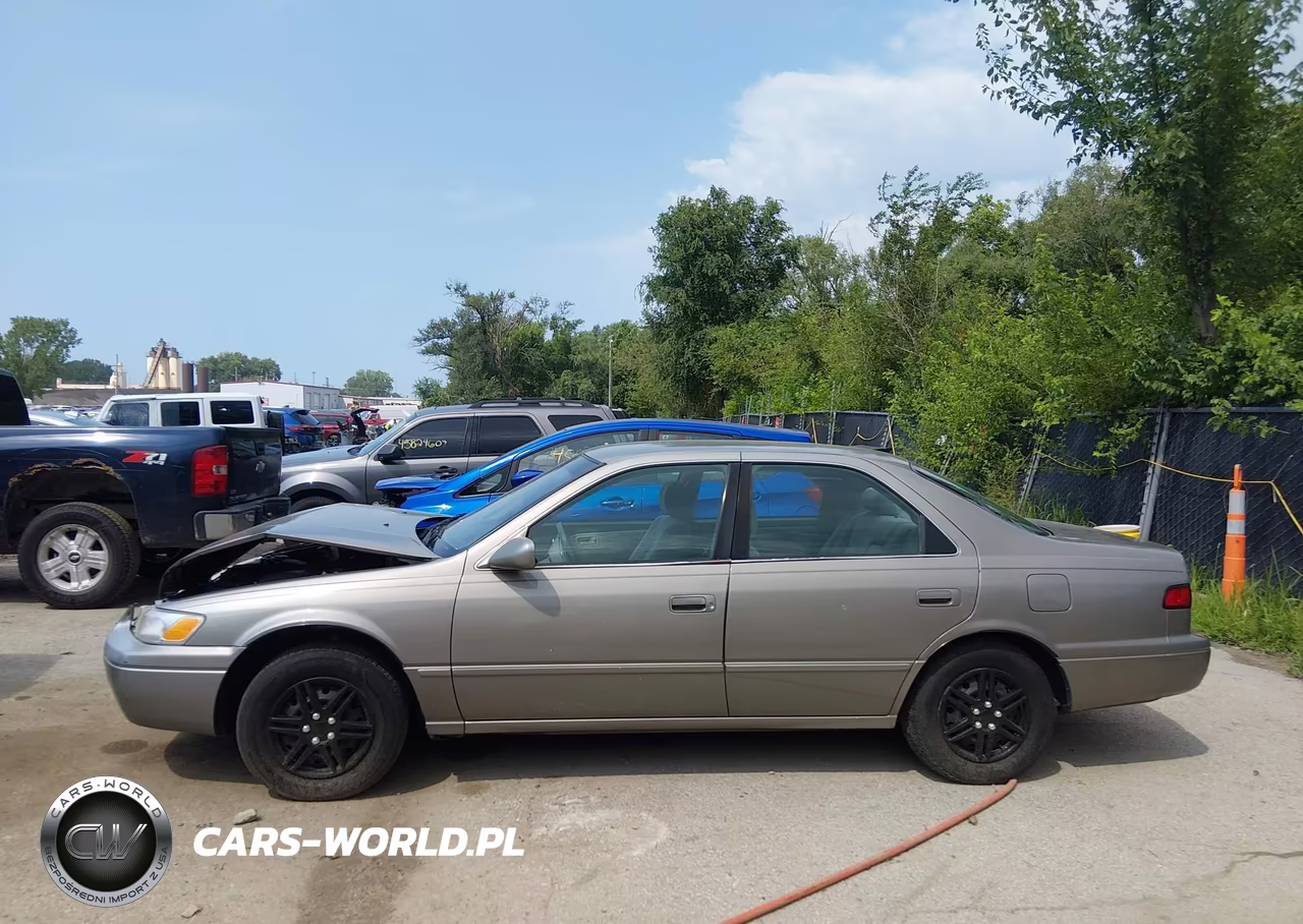1998 Toyota Camry Le VIN:4T1BG22K0WU210092 - 14