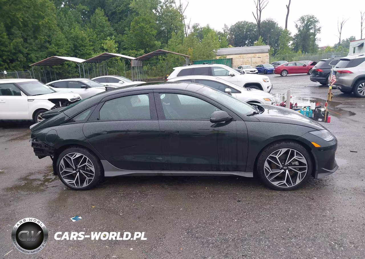 2023 Hyundai Ioniq 6 Limited VIN:KMHM54AA5PA040351 - 13