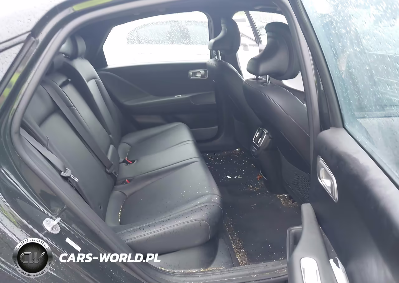 2023 Hyundai Ioniq 6 Limited VIN:KMHM54AA5PA040351 - 8