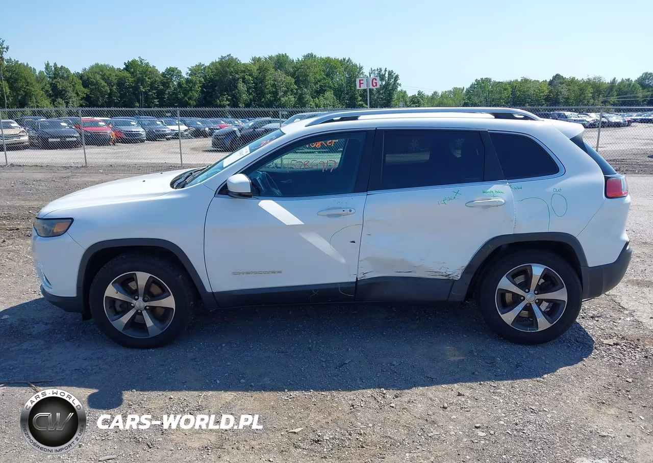 2019 Jeep Cherokee Limited 4X4 VIN:1C4PJMDX8KD322052 - 14