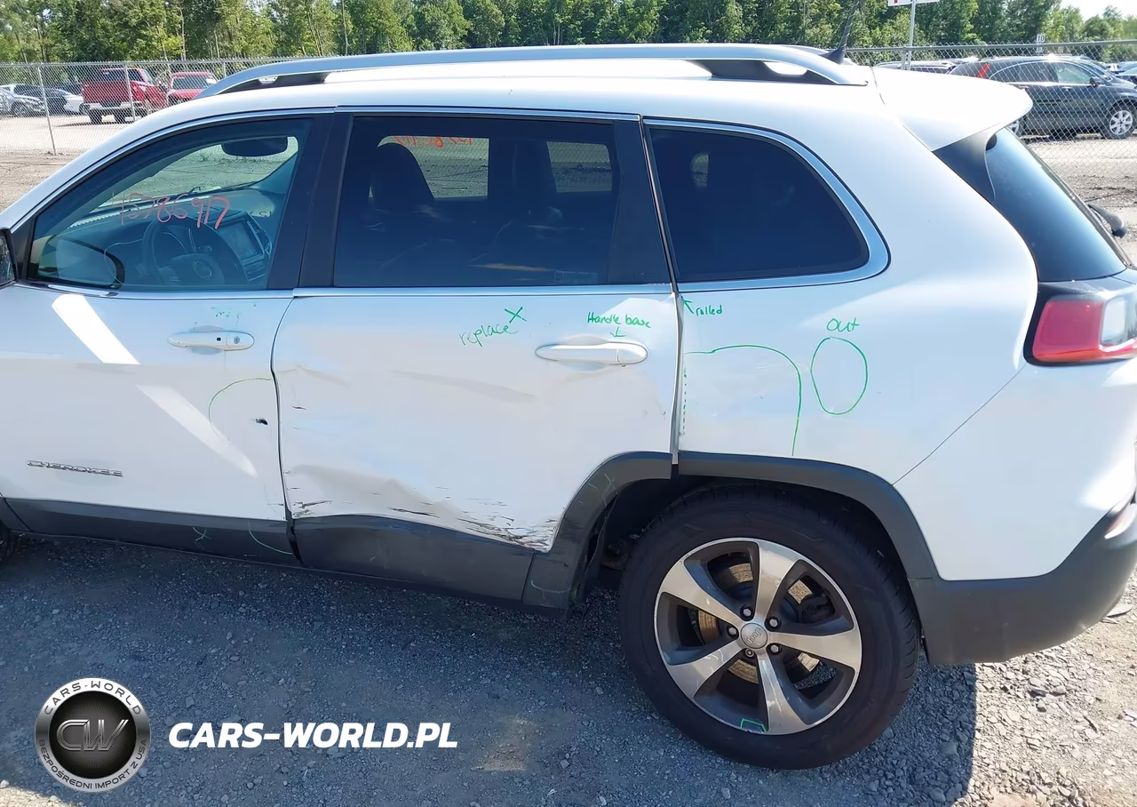 2019 Jeep Cherokee Limited 4X4 VIN:1C4PJMDX8KD322052 - 6