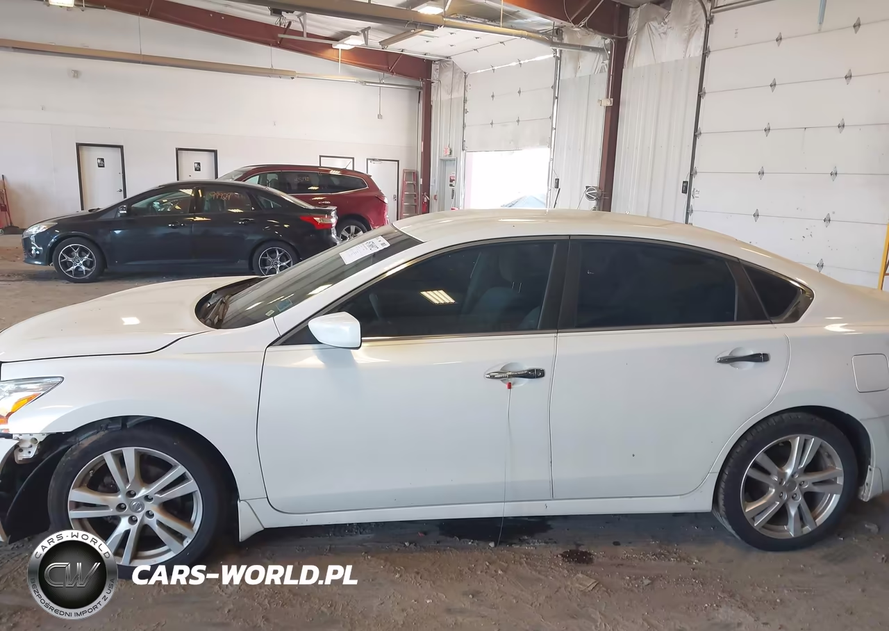 2013 Nissan Altima 3.5 S VIN:1N4BL3AP7DC231775 - 14