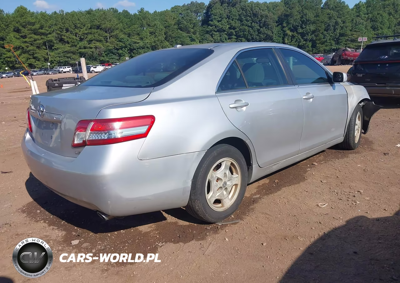 2010 Toyota Camry Le V6 VIN:4T1BK3EK7AU106028 - 4