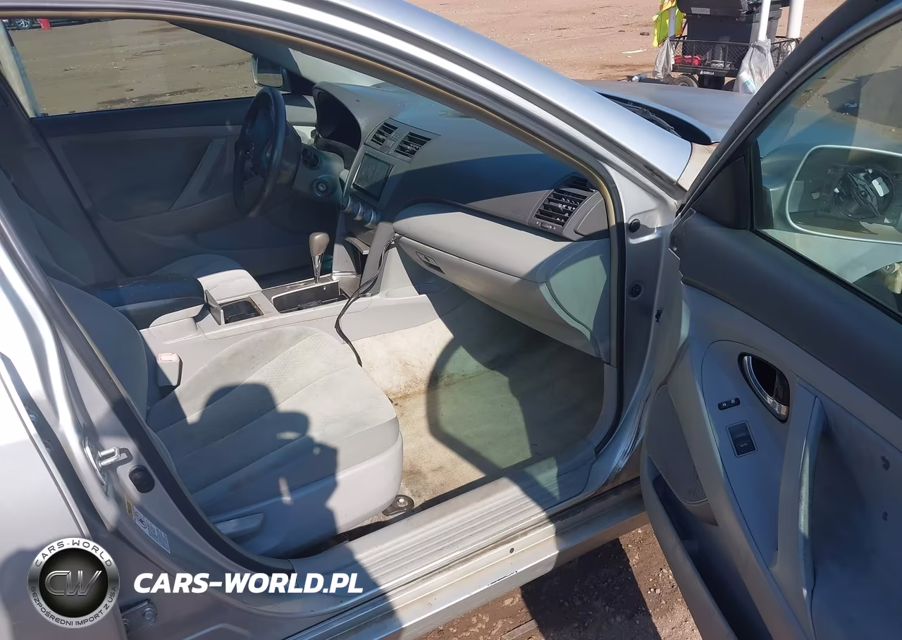 2010 Toyota Camry Le V6 VIN:4T1BK3EK7AU106028 - 5
