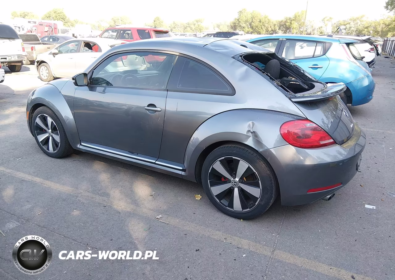 2013 Volkswagen Beetle 2.0T Turbo VIN:3VW467AT1DM602312 - 3