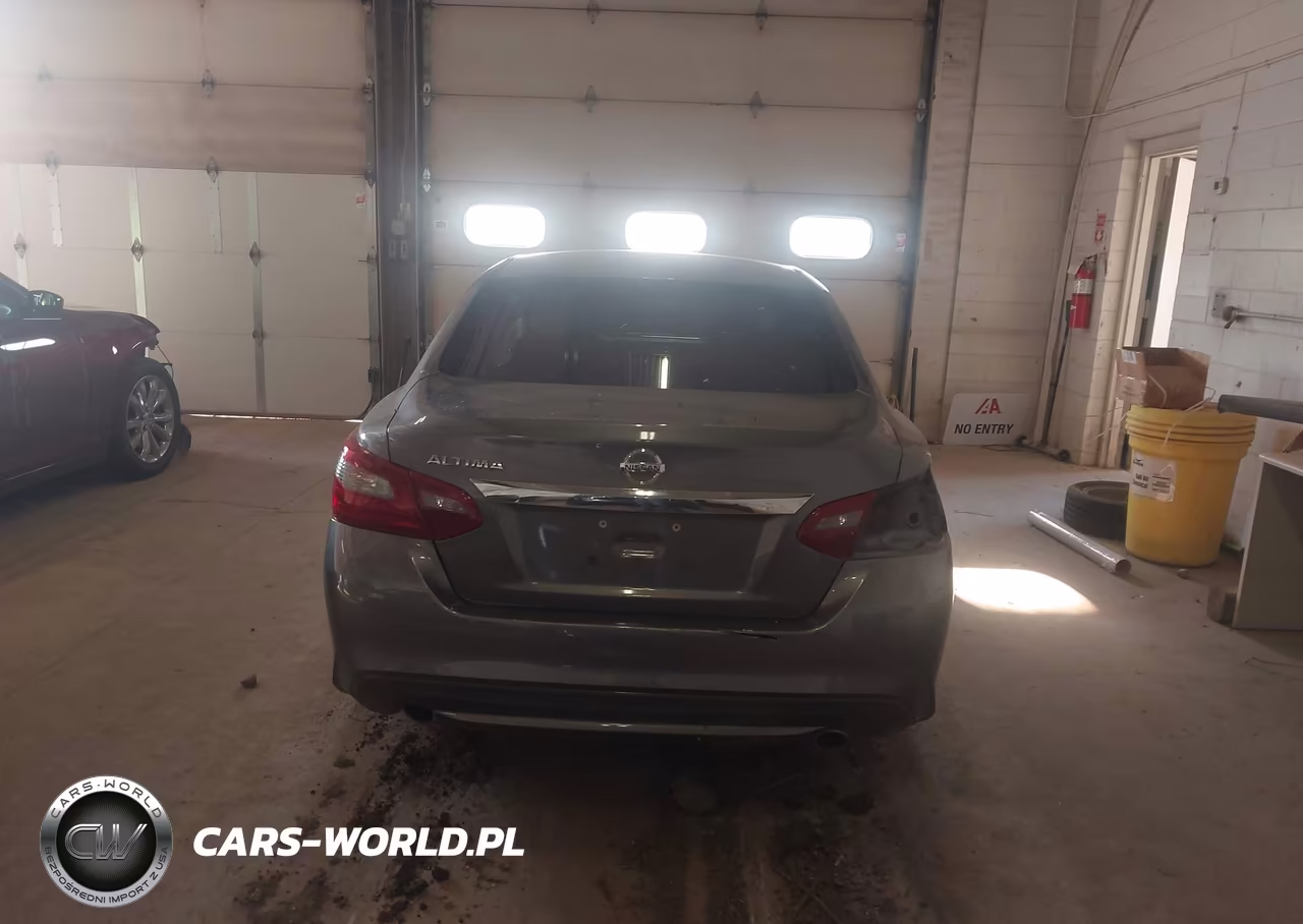 2018 Nissan Altima 2.5 S VIN:1N4AL3AP9JC213396 - 16