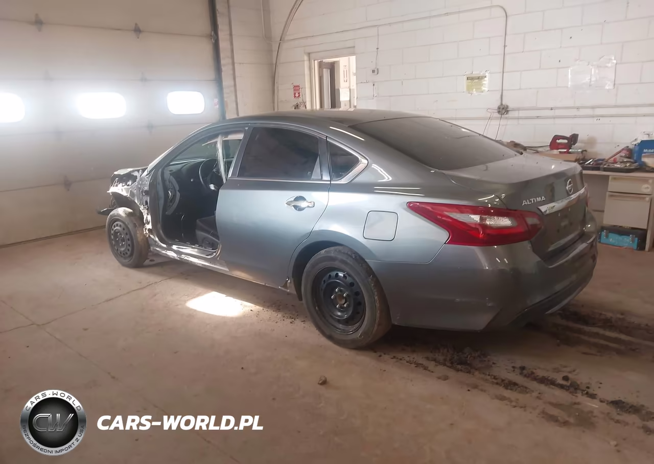 2018 Nissan Altima 2.5 S VIN:1N4AL3AP9JC213396 - 3