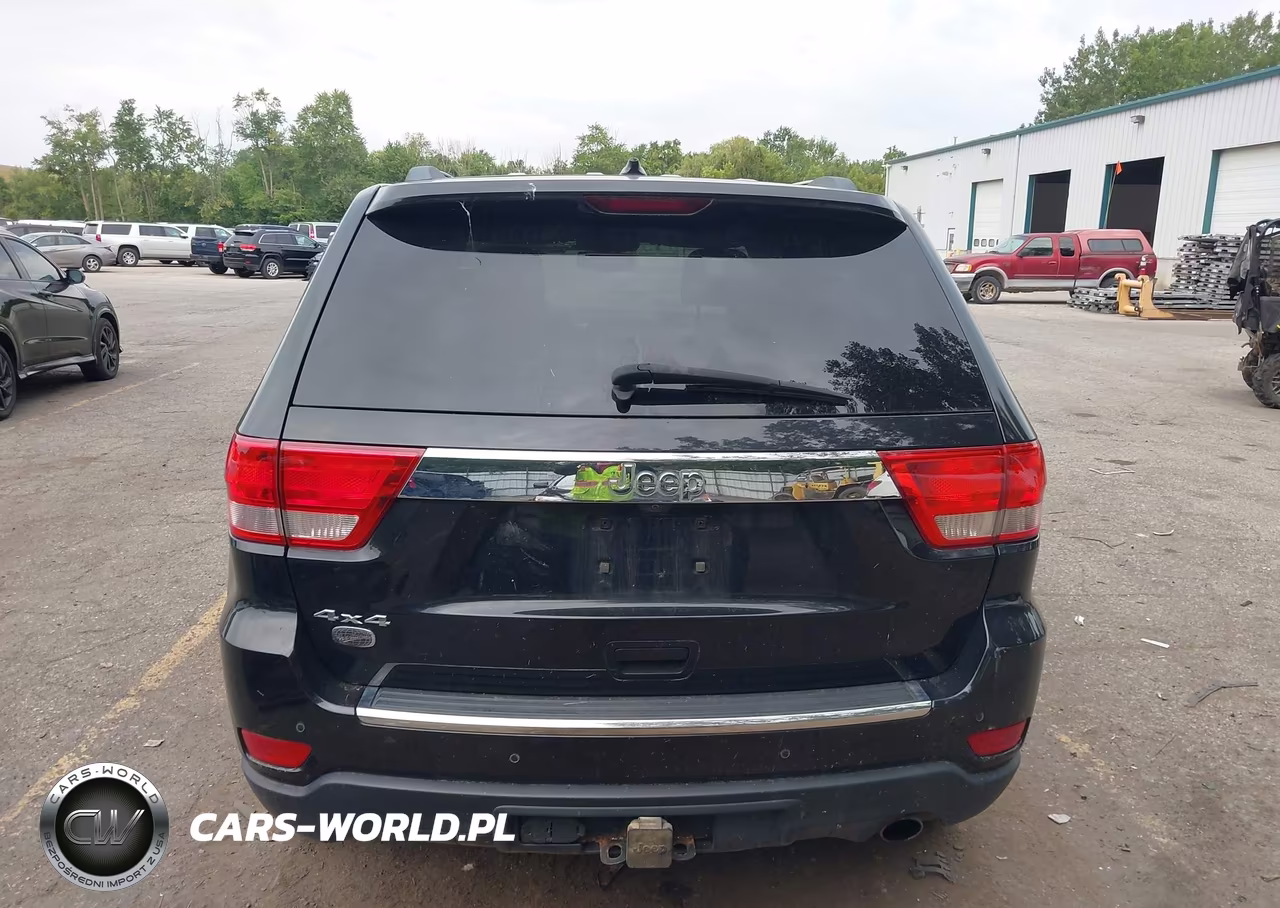 2013 Jeep Grand Cherokee Overland VIN:1C4RJFCGXDC646019 - 17