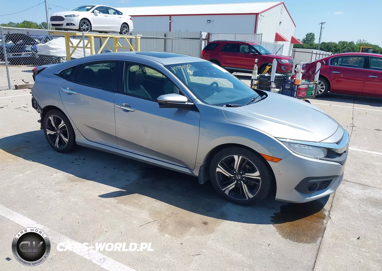 2018 Honda Civic Touring – zdjęcie 1 z 17