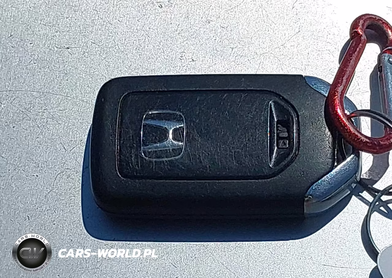 2018 Honda Civic Touring VIN:JHMFC1F97JX002056 - 11