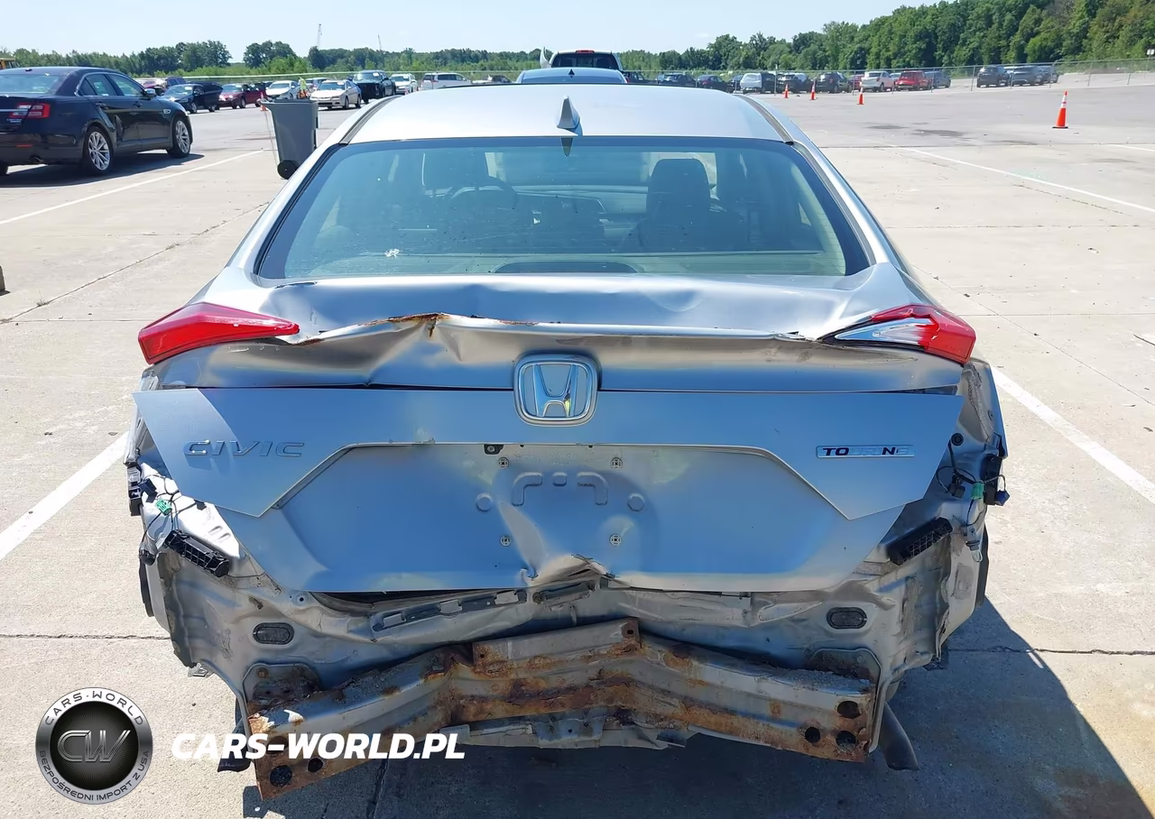 2018 Honda Civic Touring VIN:JHMFC1F97JX002056 - 6