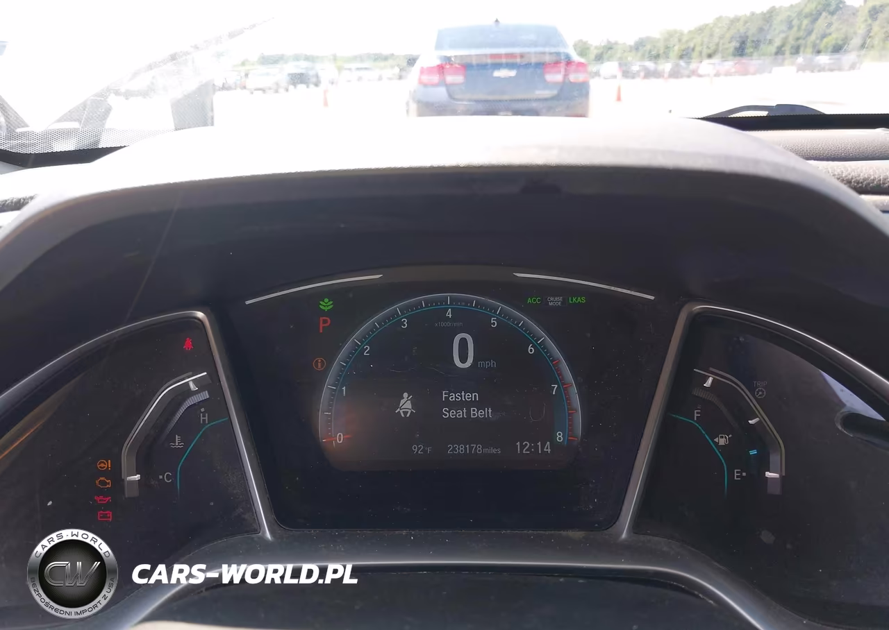 2018 Honda Civic Touring VIN:JHMFC1F97JX002056 - 7