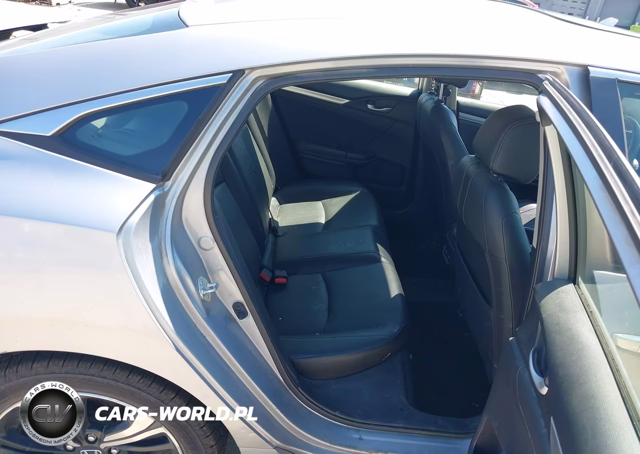 2018 Honda Civic Touring VIN:JHMFC1F97JX002056 - 8