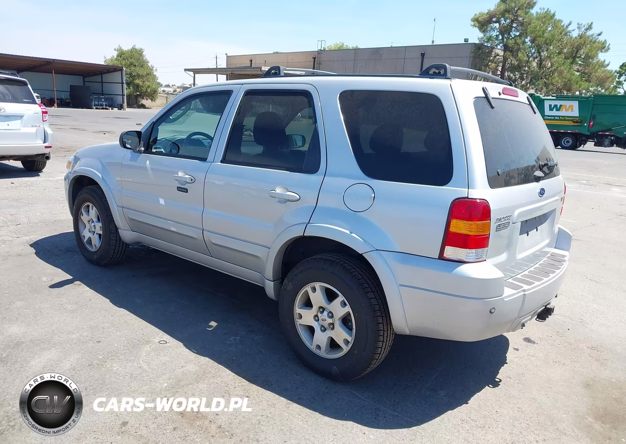 2007 Ford Escape Limited VIN:1FMCU94137KA16163 - 3
