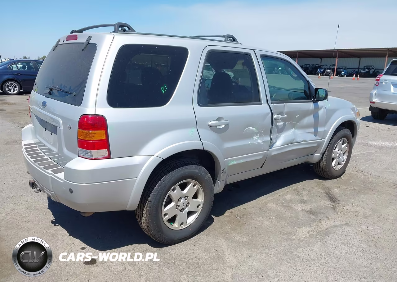 2007 Ford Escape Limited VIN:1FMCU94137KA16163 - 4