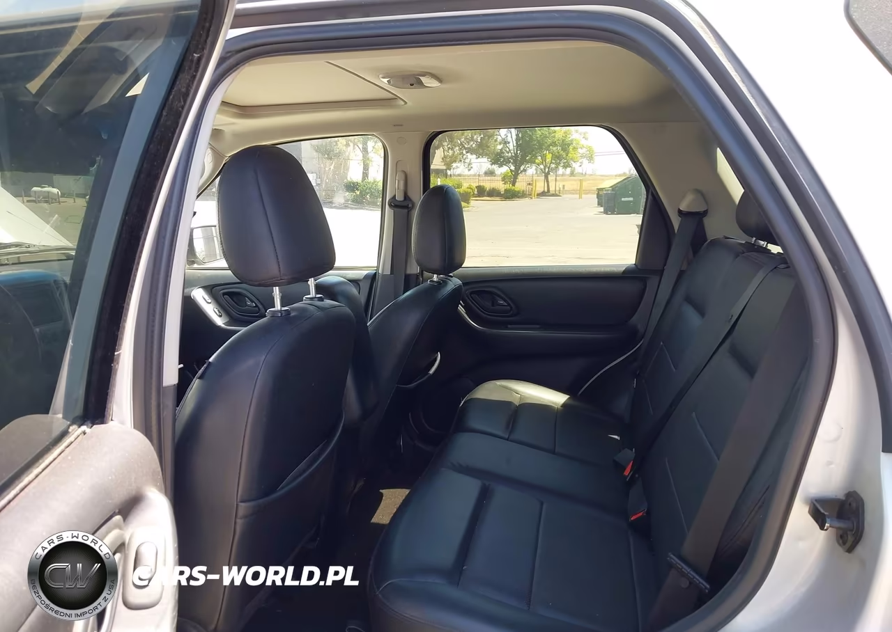 2007 Ford Escape Limited VIN:1FMCU94137KA16163 - 8