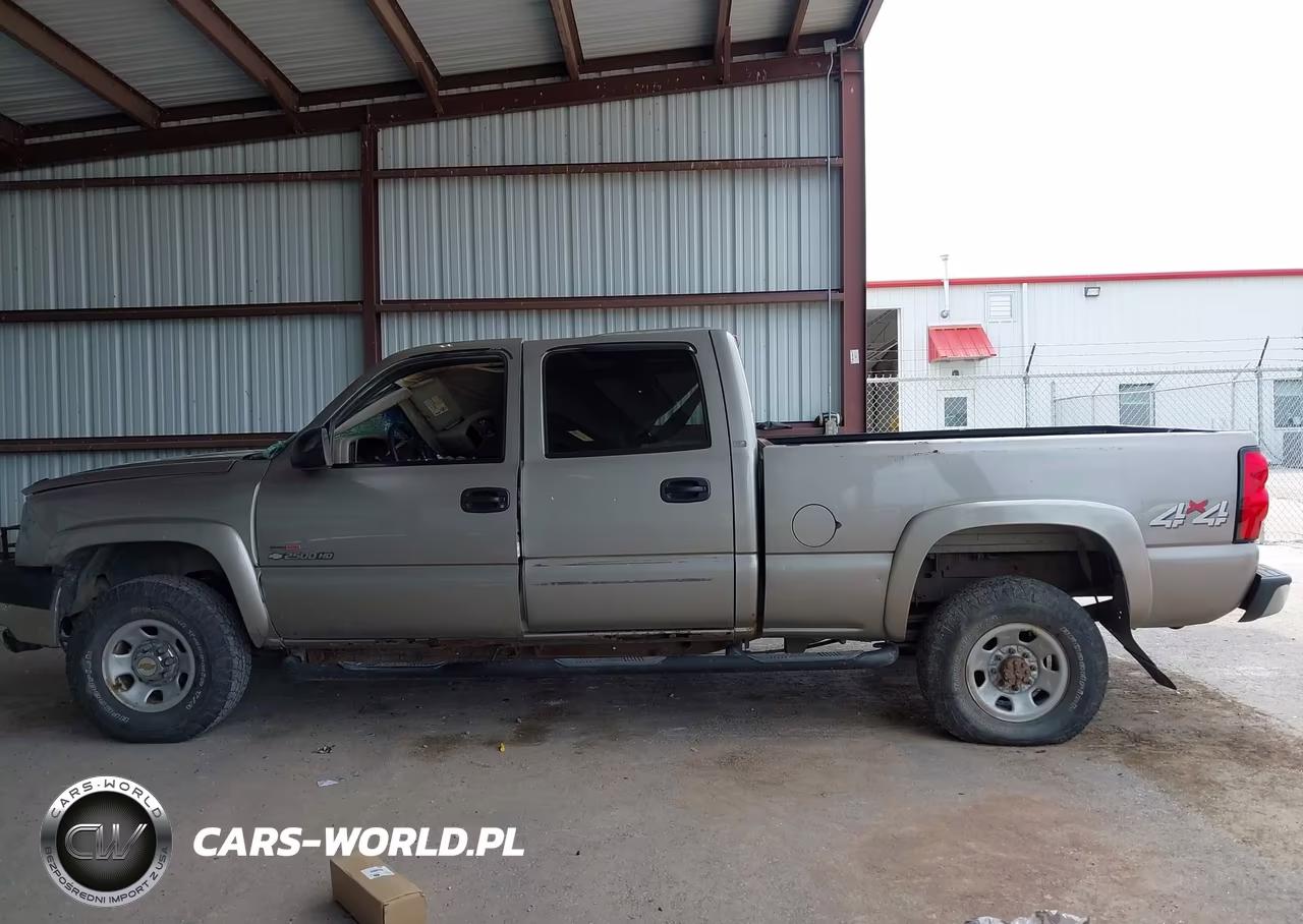 2003 Chevrolet Silverado 2500Hd Lt VIN:1GCHK23193F152860 - 15