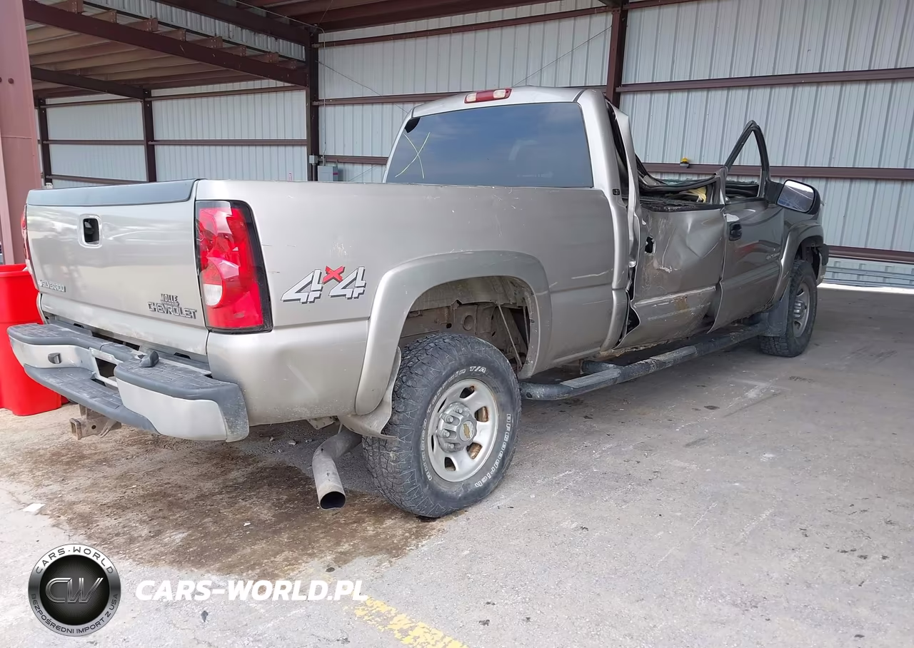 2003 Chevrolet Silverado 2500Hd Lt VIN:1GCHK23193F152860 - 4