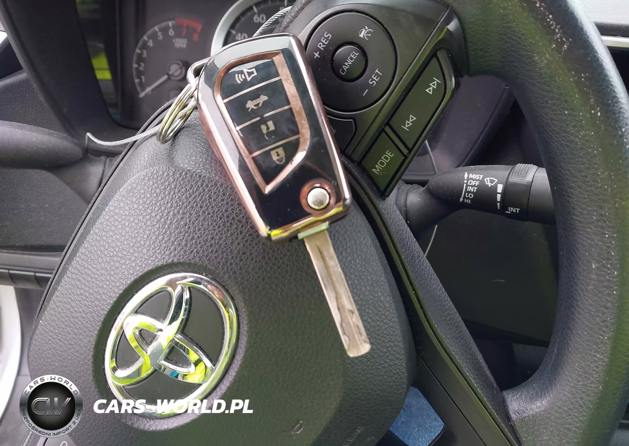 2021 Toyota Corolla Le VIN:5YFEPMAE5MP204839 - 11