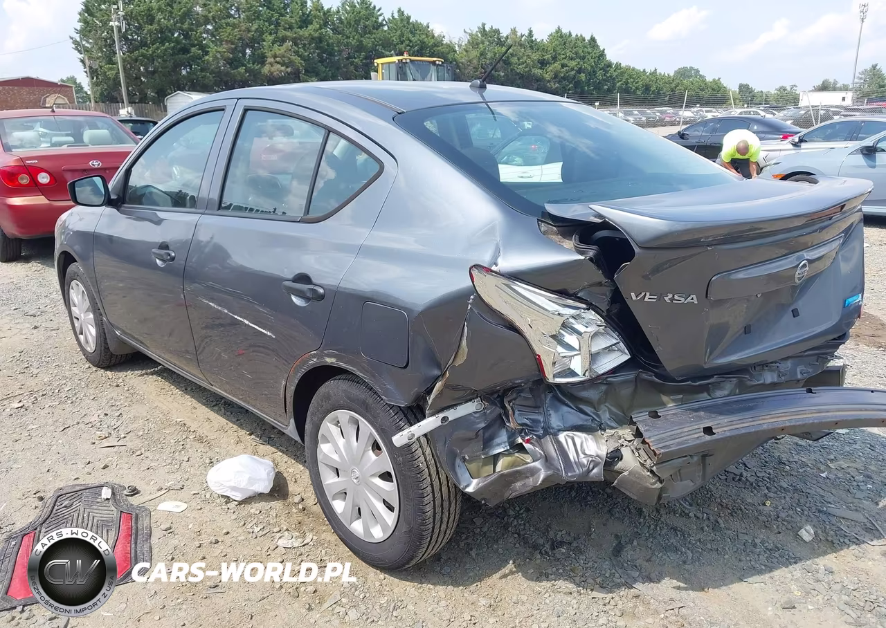 2016 Nissan Versa 1.6 S+ VIN:3N1CN7AP6GL862528 - 3