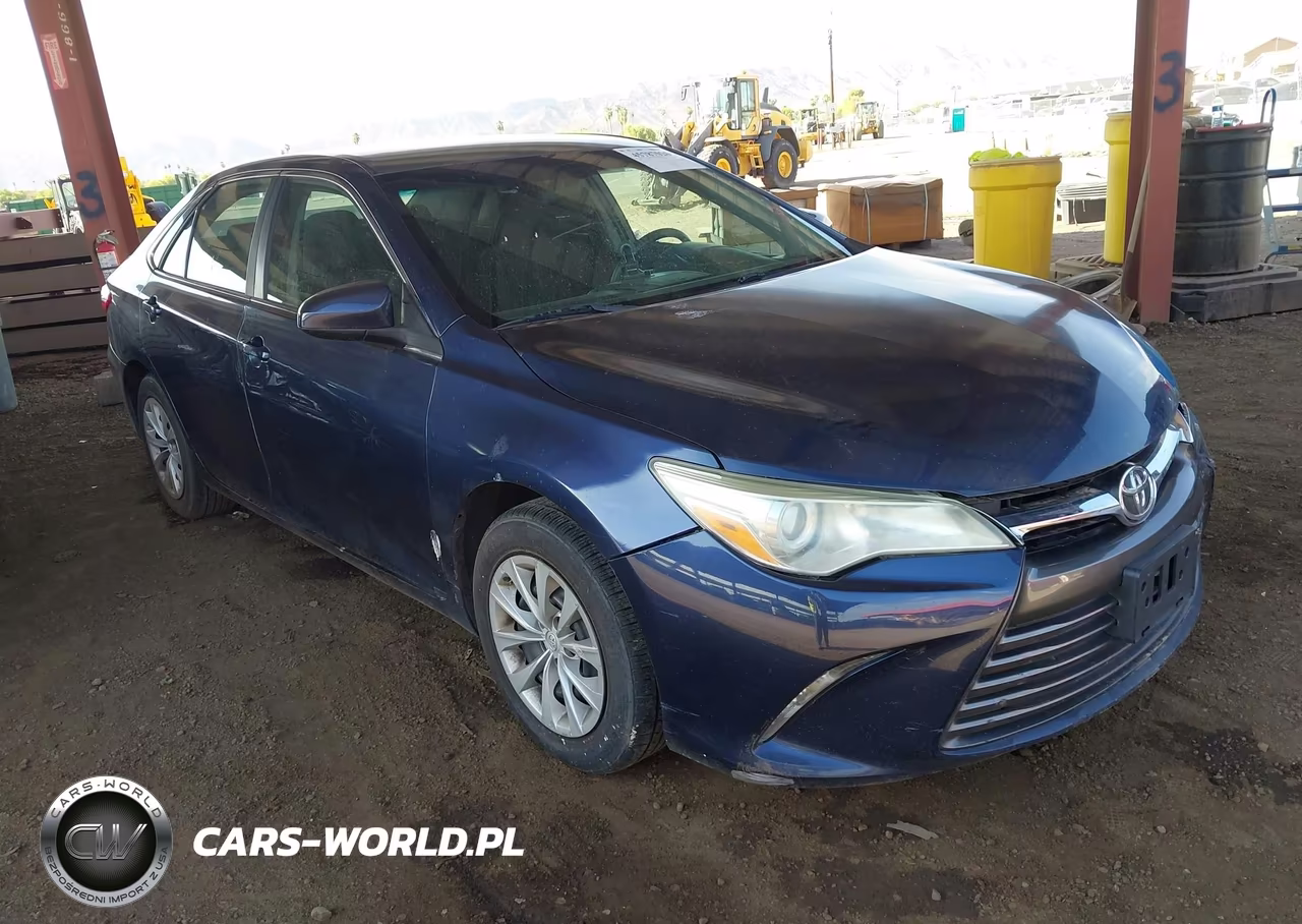 2015 Toyota Camry Le