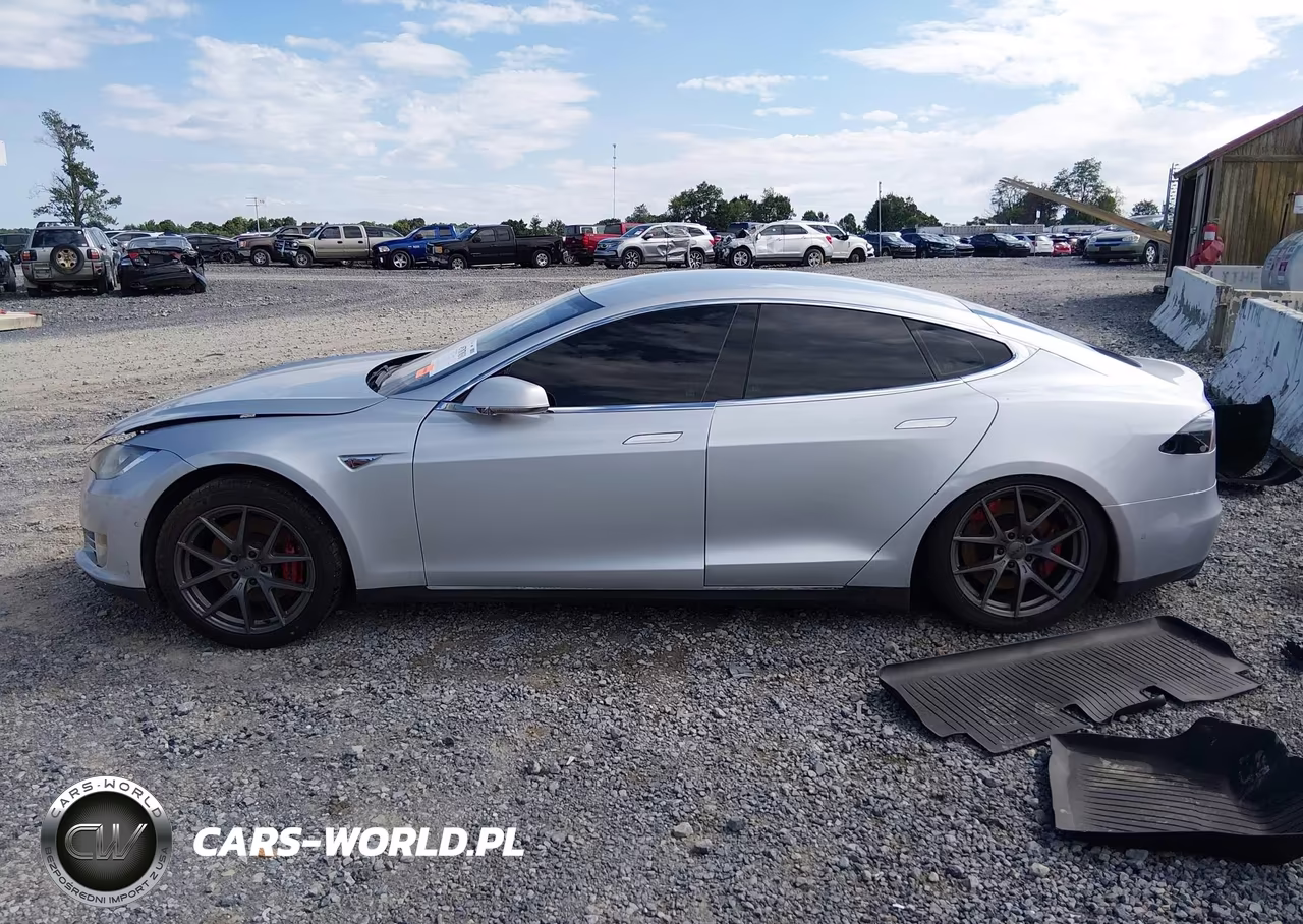 2015 Tesla Model S 60-70-85 VIN:5YJSA1S12FFP72589 - 14
