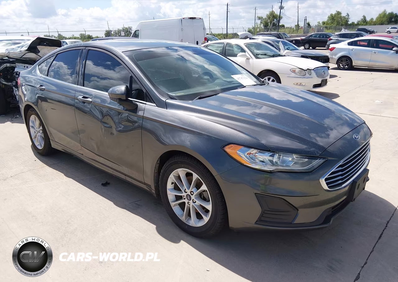 2020 Ford Fusion Se – zdjęcie 1 z 16