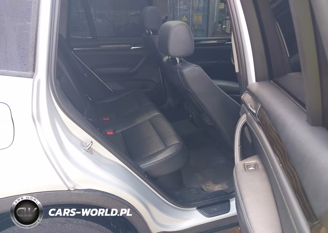 2012 BMW X3 xDrive28I VIN:5UXWX5C5XCL722118 - 8