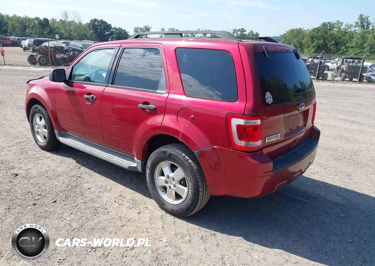 2012 Ford Escape Xlt VIN:1FMCU9D73CKB64313 - 3