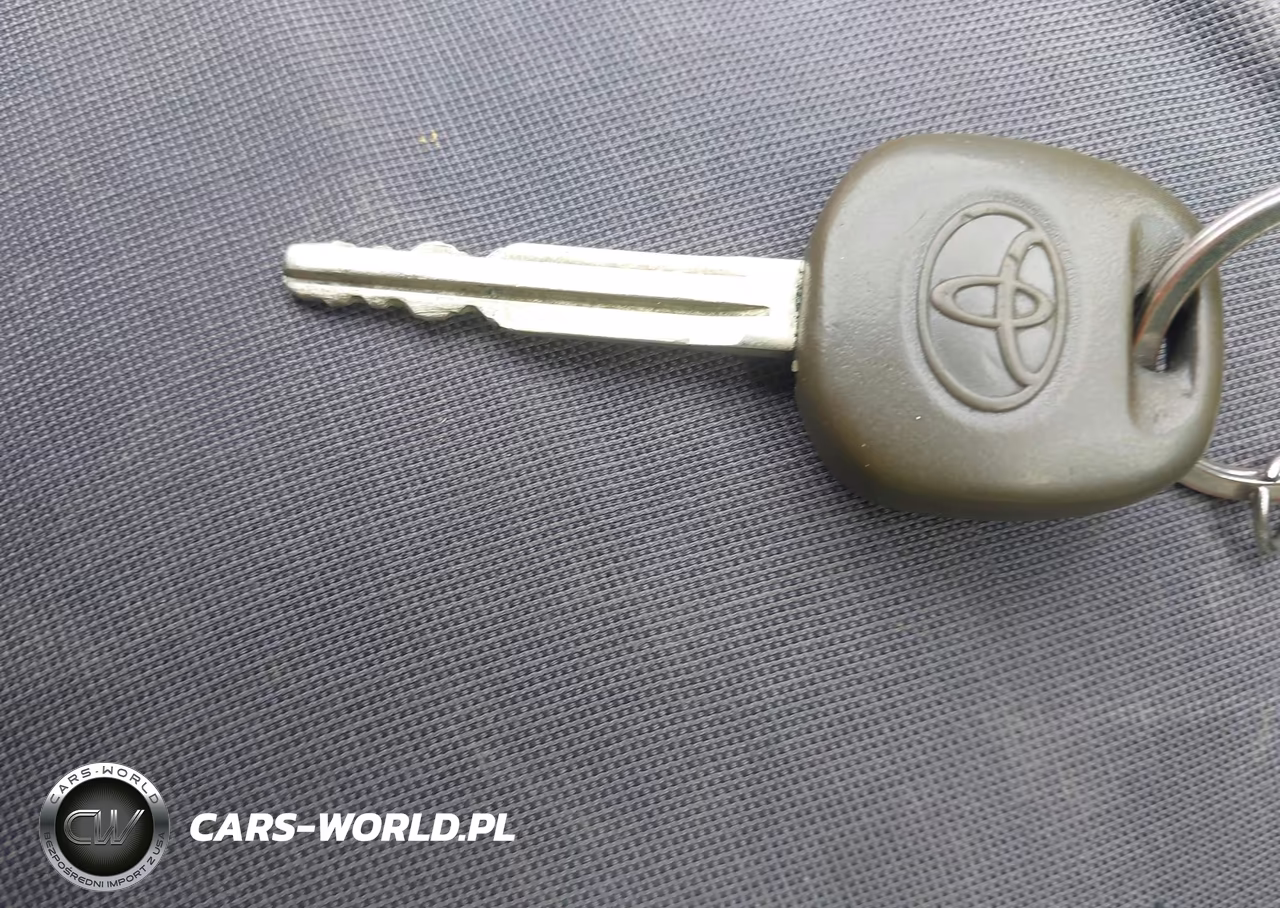 2006 Toyota Corolla Le VIN:1NXBR32E66Z719002 - 11