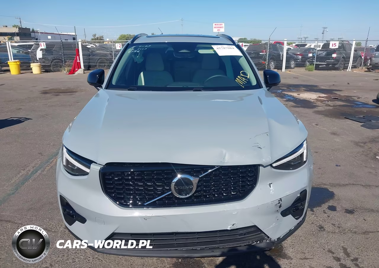 2026 Volvo Xc40 Plus, B5 Awd Gas (Mild Hybrid), Dark VIN:YV4L12UC7T2776643 - 12
