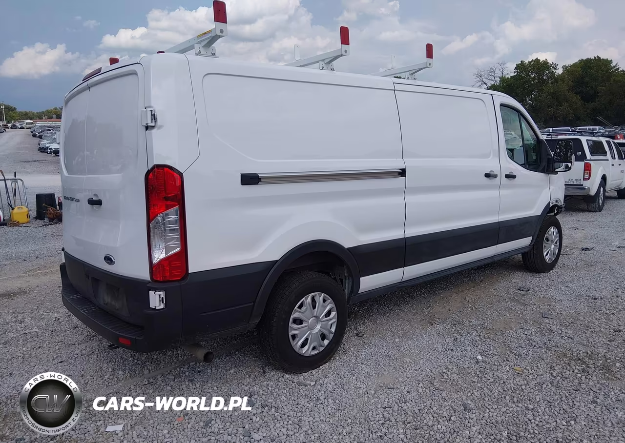 2023 Ford Transit-250 VIN:1FTBR1Y81PKC10135 - 4