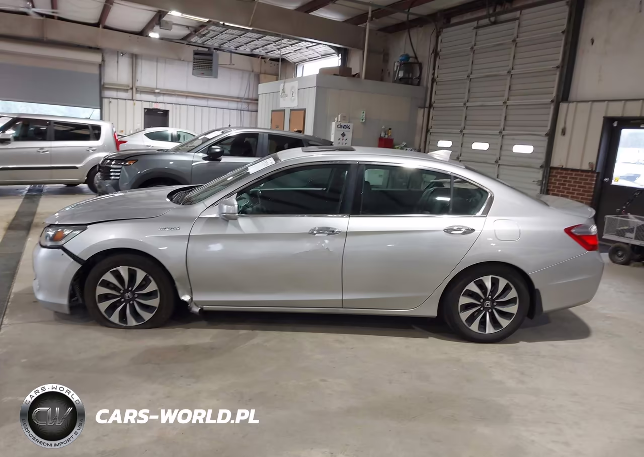 2014 Honda Accord Hybrid Ex-L VIN:1HGCR6F50EA008692 - 14