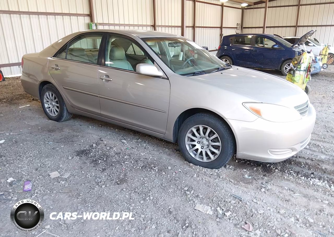 2004 Toyota Camry Le