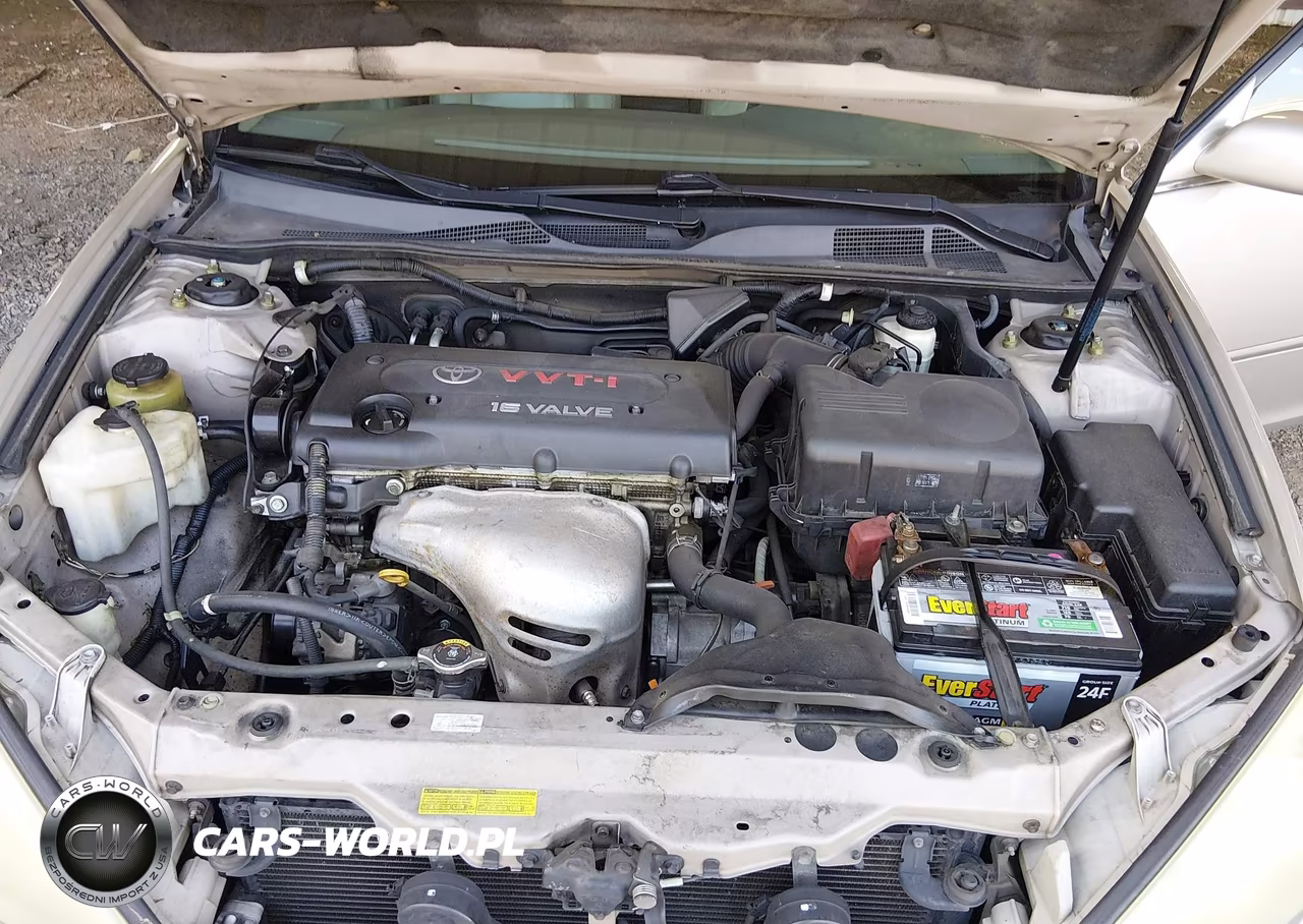 2004 Toyota Camry Le VIN:4T1BE32KX4U831414 - 10