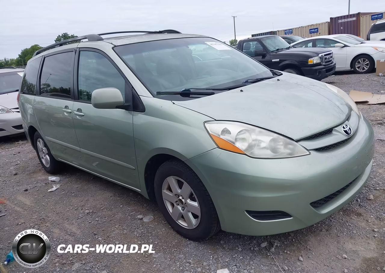 2008 Toyota Sienna Xle – zdjęcie 1 z 11