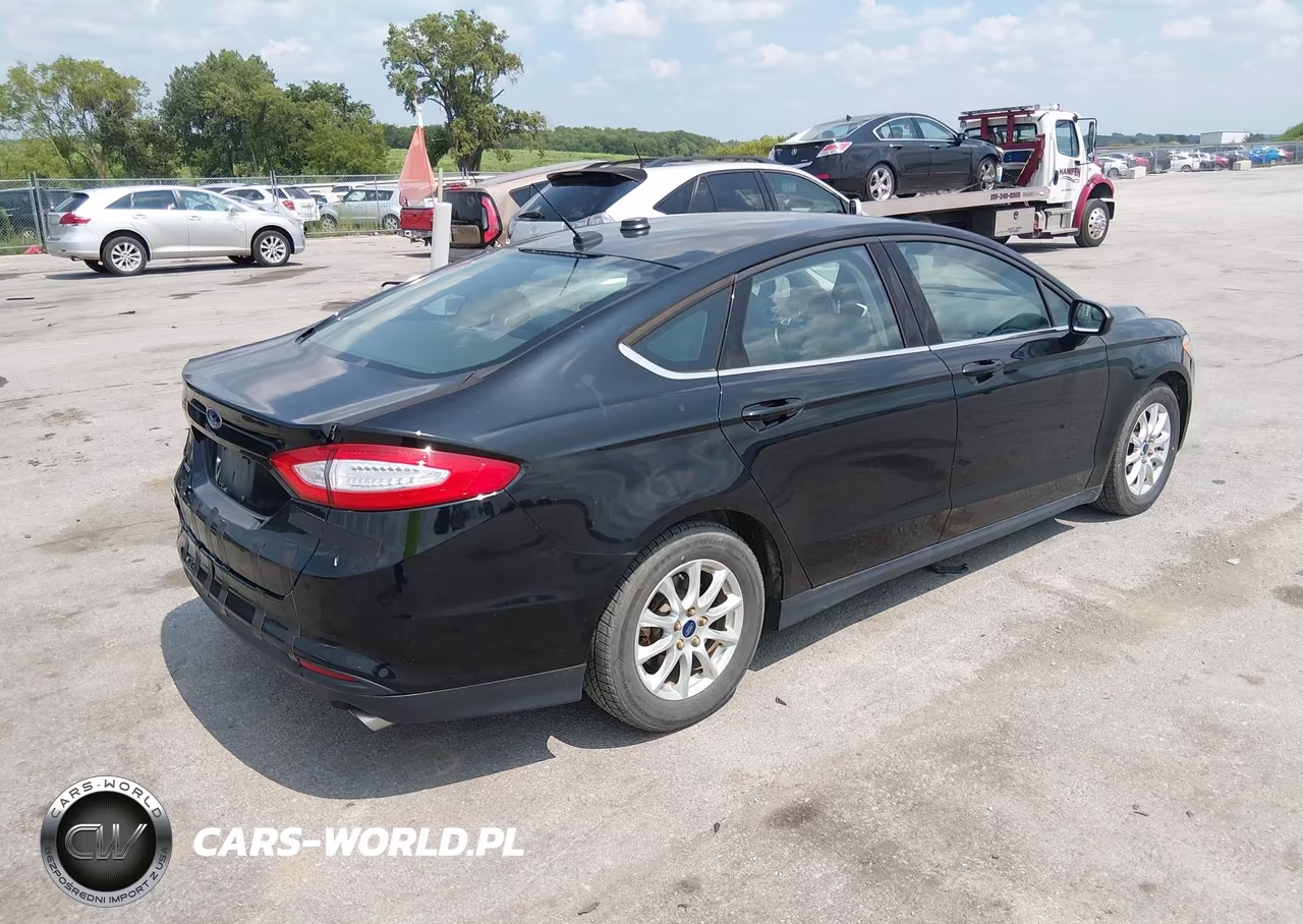 2016 Ford Fusion S VIN:3FA6P0G73GR199263 - 4