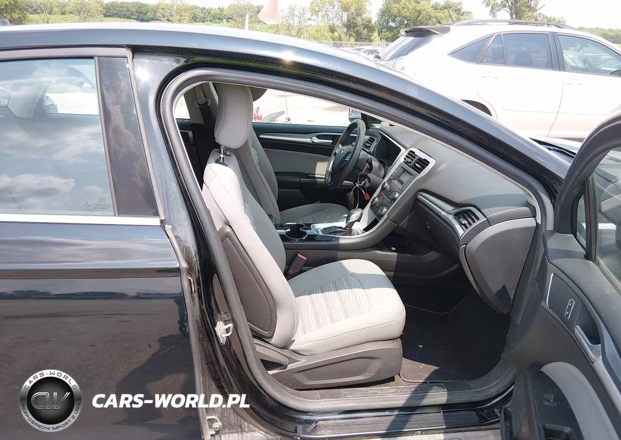 2016 Ford Fusion S VIN:3FA6P0G73GR199263 - 5
