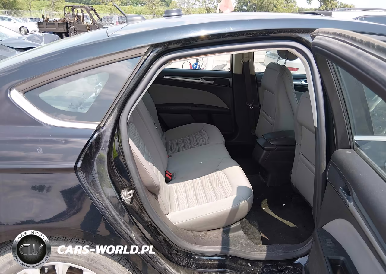 2016 Ford Fusion S VIN:3FA6P0G73GR199263 - 8