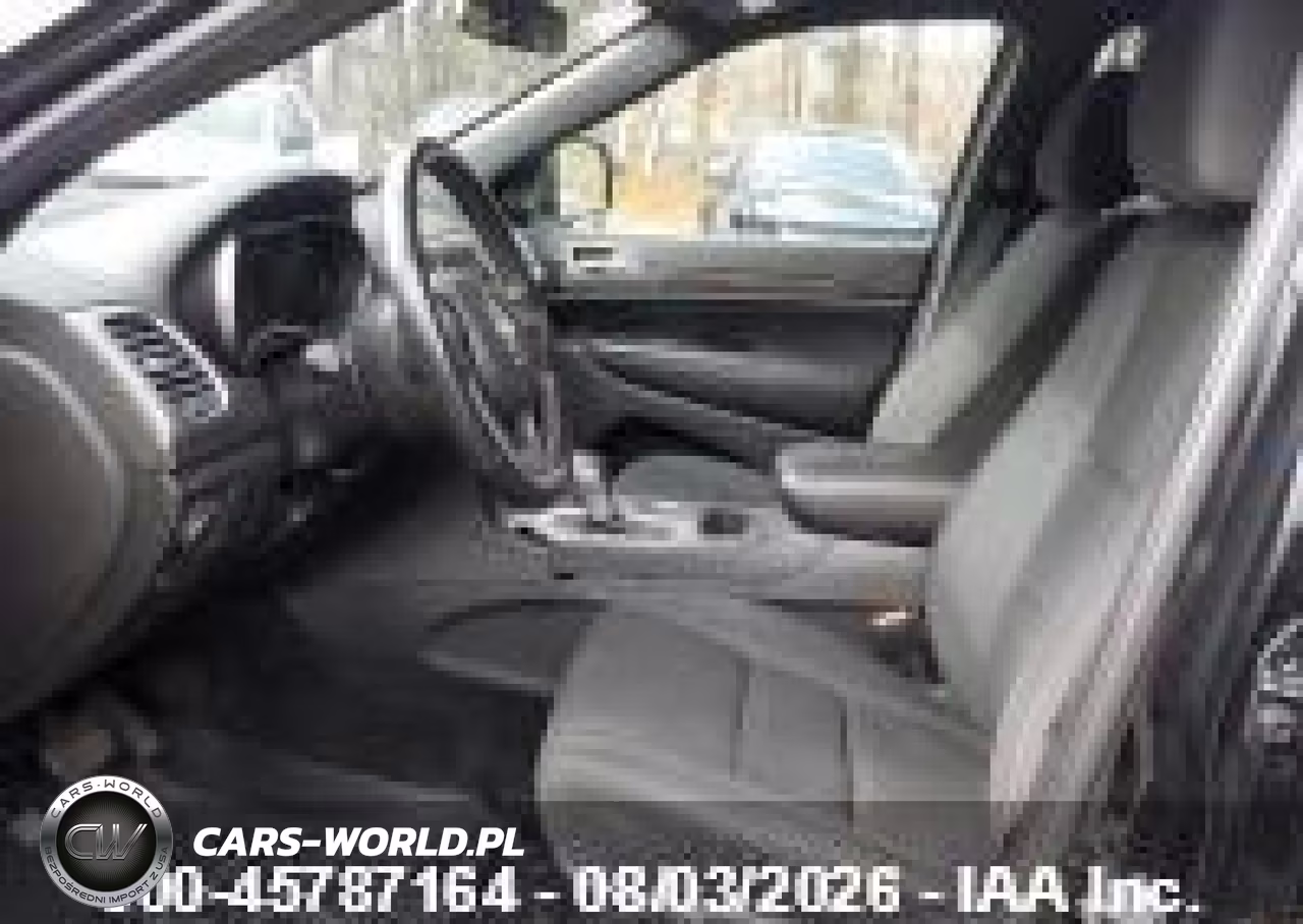 2018 Jeep Grand Cherokee Laredo E 4X4 VIN:1C4RJFAG6JC127046 - 5