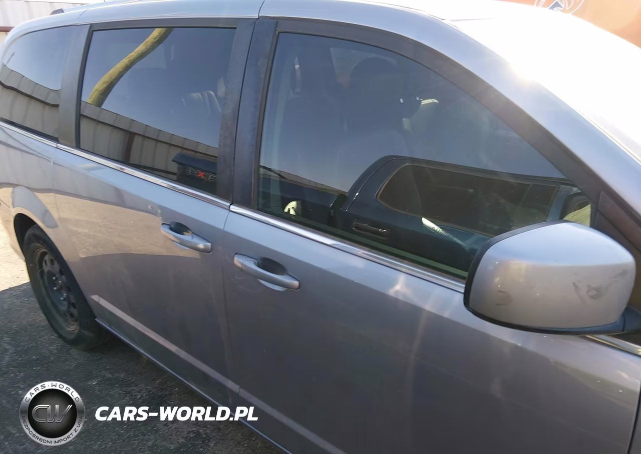 2019 Dodge Grand Caravan Sxt VIN:2C4RDGCG3KR784888 - 13